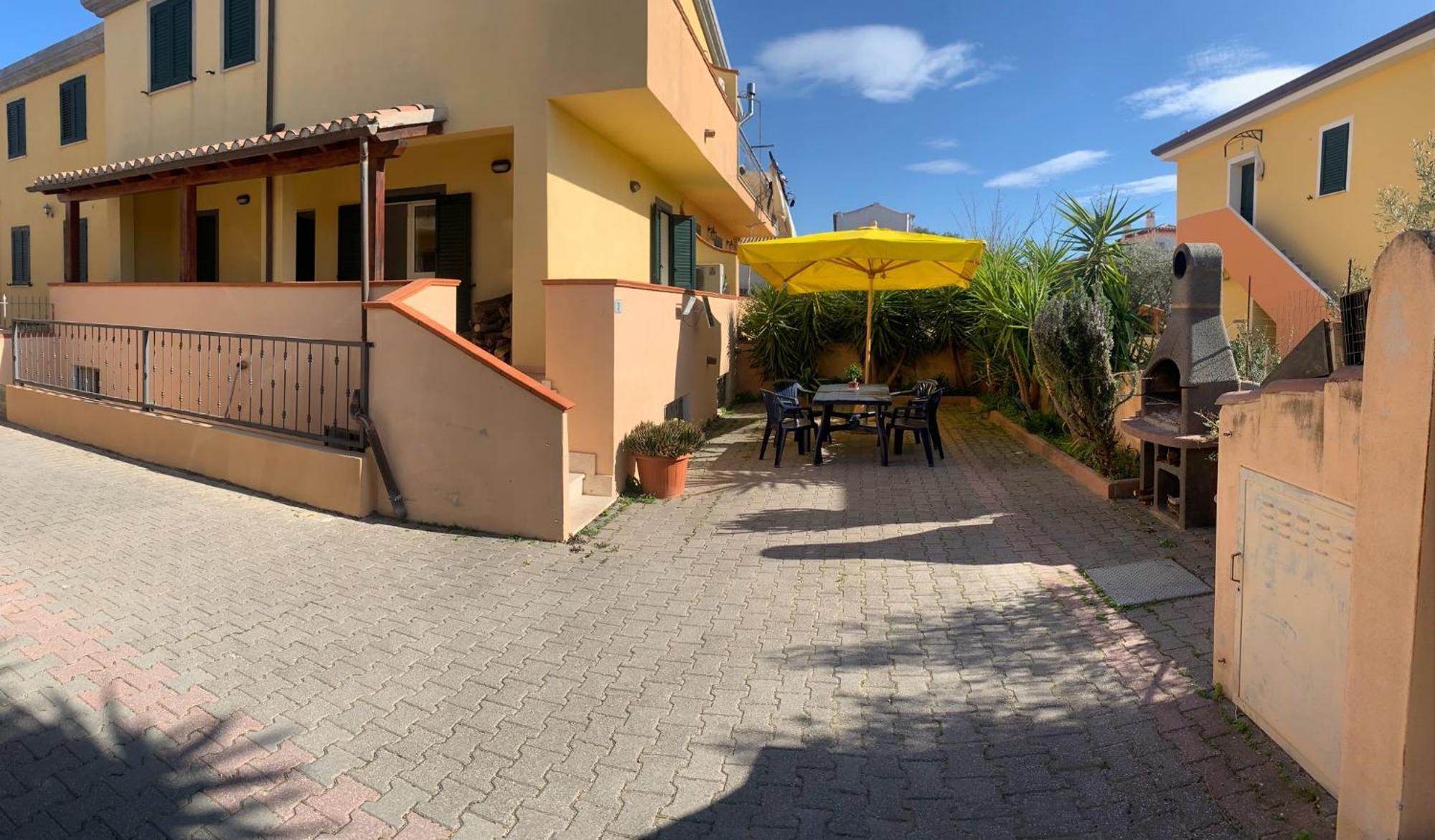 Casa Menuccia Villa Orosei Exterior photo